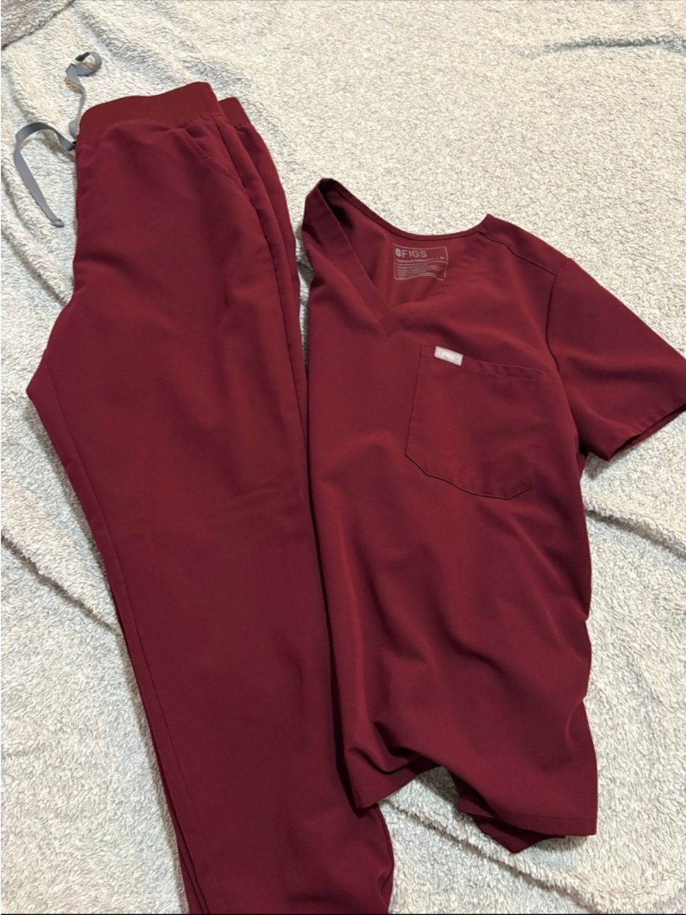 Figs Burgundy V-Neck Scrub Top and Jogger Pants